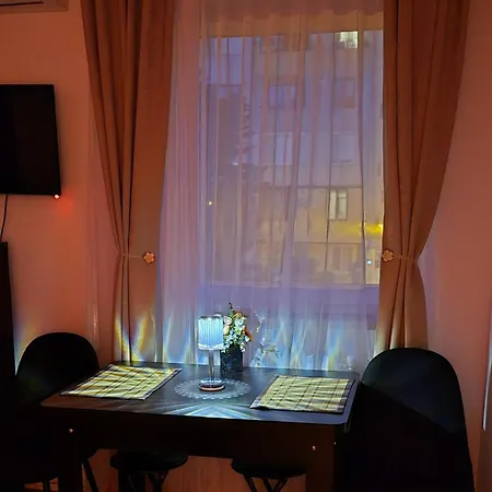 L'adi Apartment